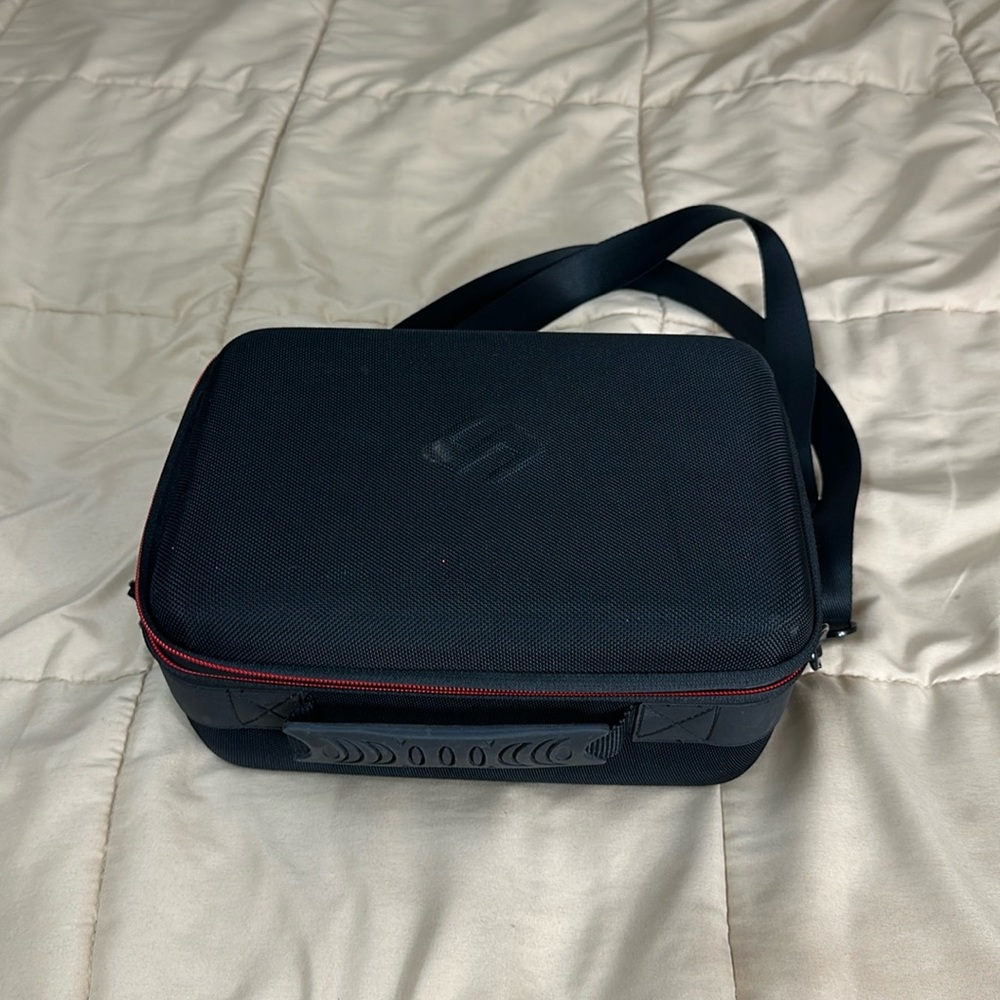 Nintendo switch holder/games/doc